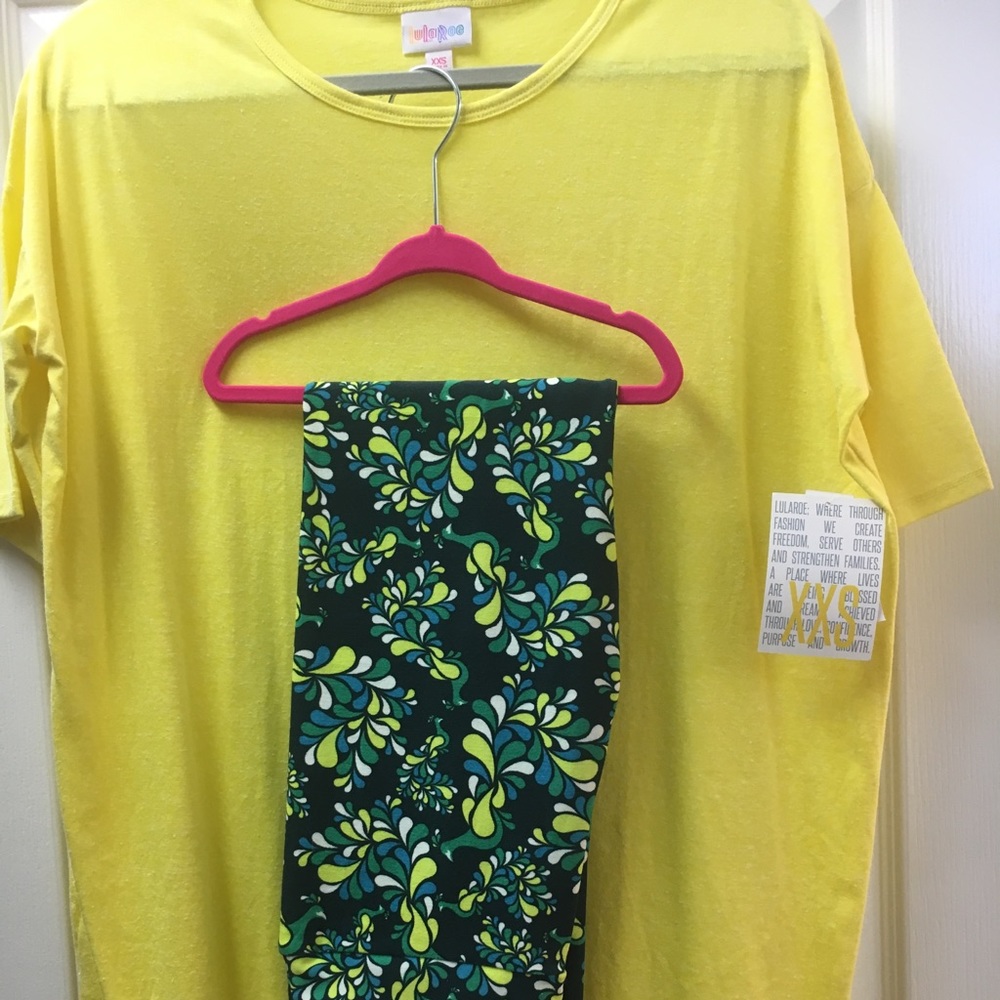 OS peacock leggings BNWT